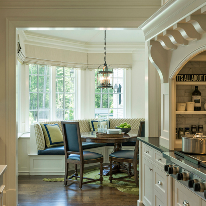 Breakfast by the Bay